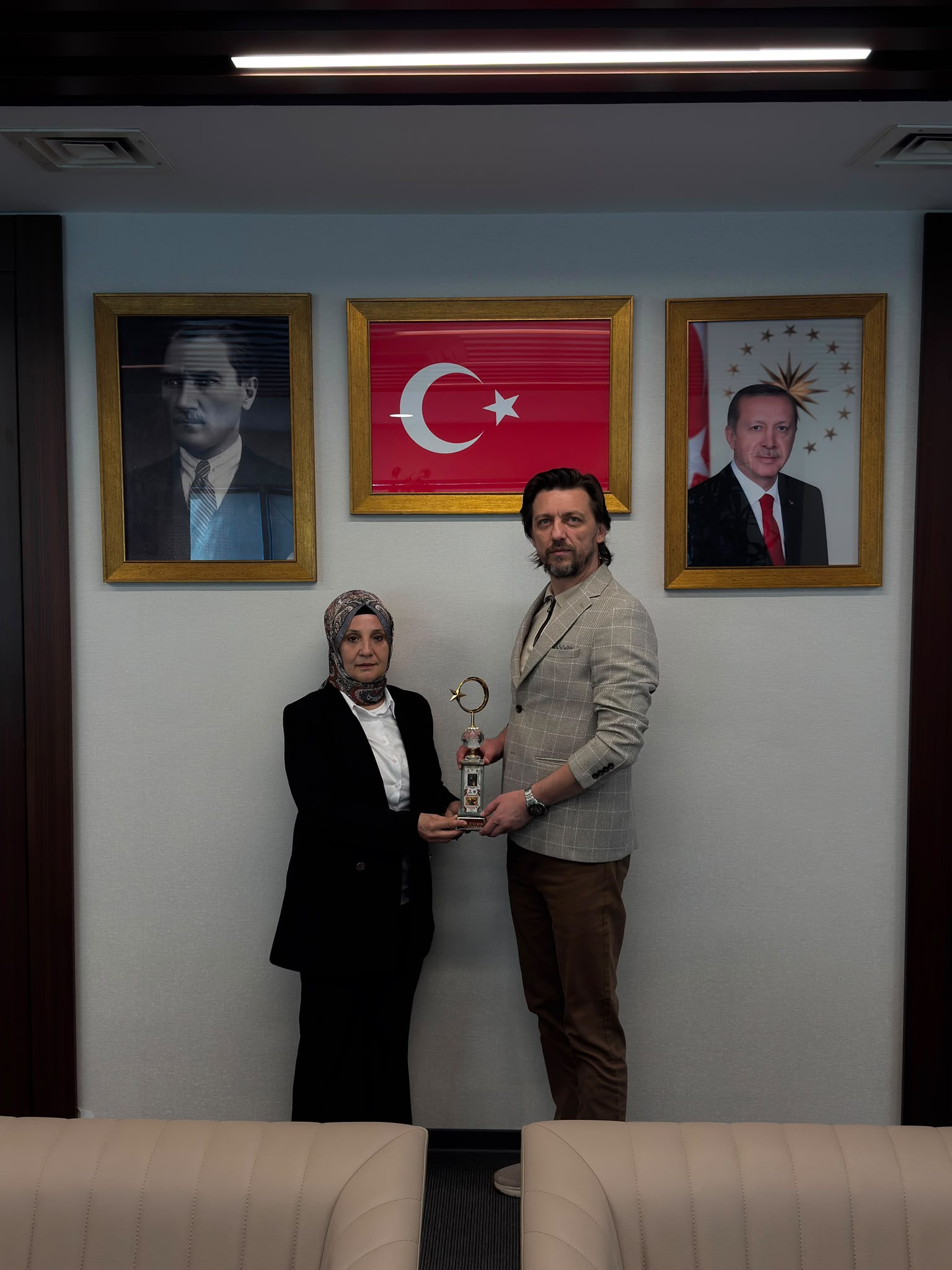 81 İl Gönül Elçileri Platformu’ndan Bahçelievler Belediye Başkan Yardımcısı Göksel ERDEM’e Teşekkür Ziyareti