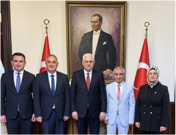 SOFYA’DAN DÖNERKEN: BİR ŞEHRİ DEĞİL, BALKANLARIN GELECEĞİNİ OKUMAK